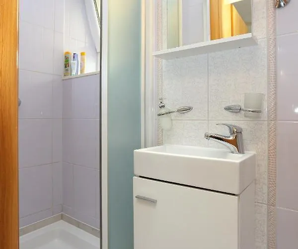 By The Sea - 19575 *